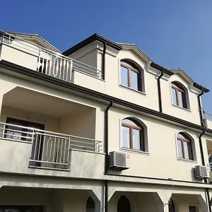 Mirasol Appartamento Umago